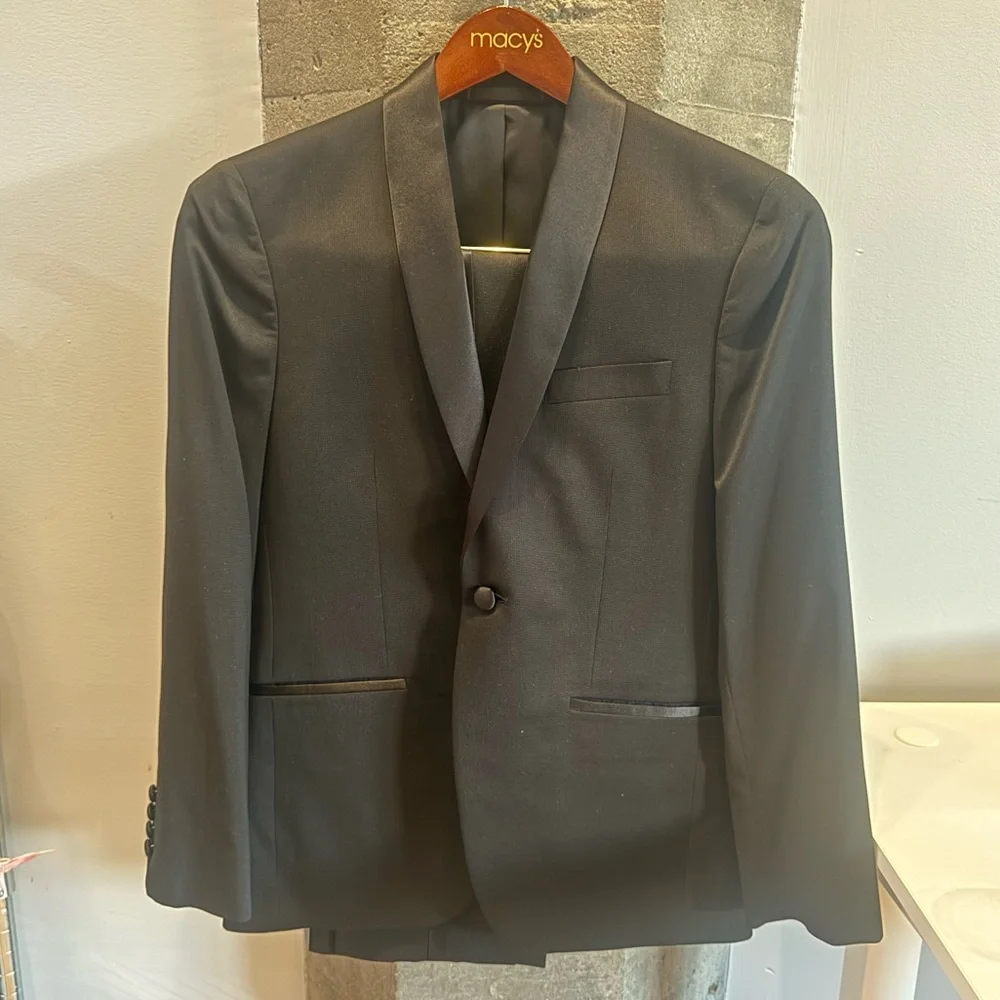Kenneth Cole Men's Classic Black Suit XS - Picture 7 of 8